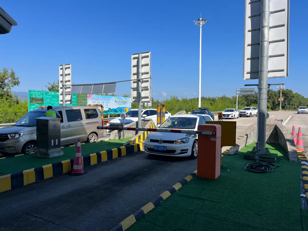 連城：高速交警全力護航 守護返程平安路