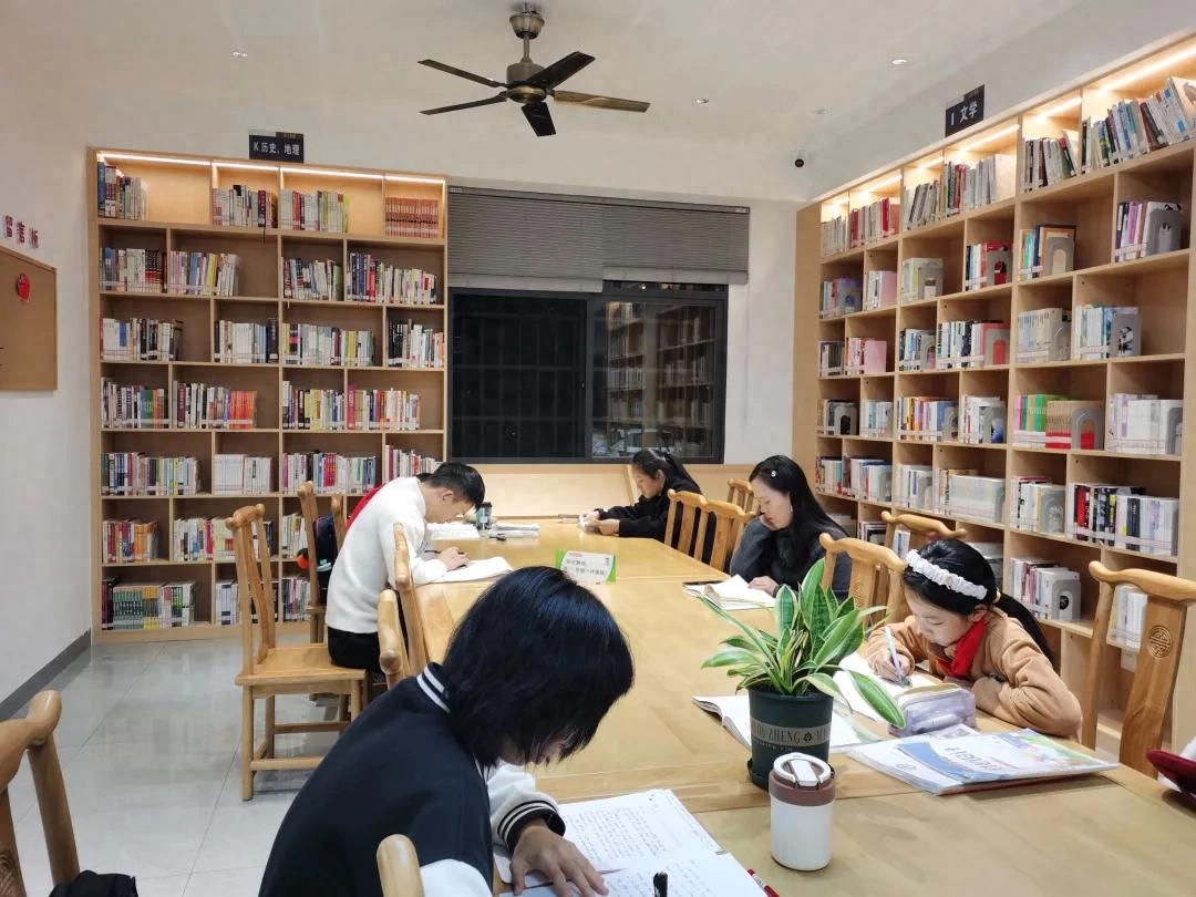 連城：織就“15分鐘閱讀圈” 書香沁潤城鄉(xiāng)間