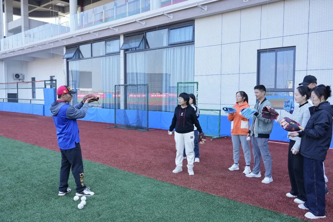 連城縣舉辦棒球體驗課暨研學旅游產品開發座談會